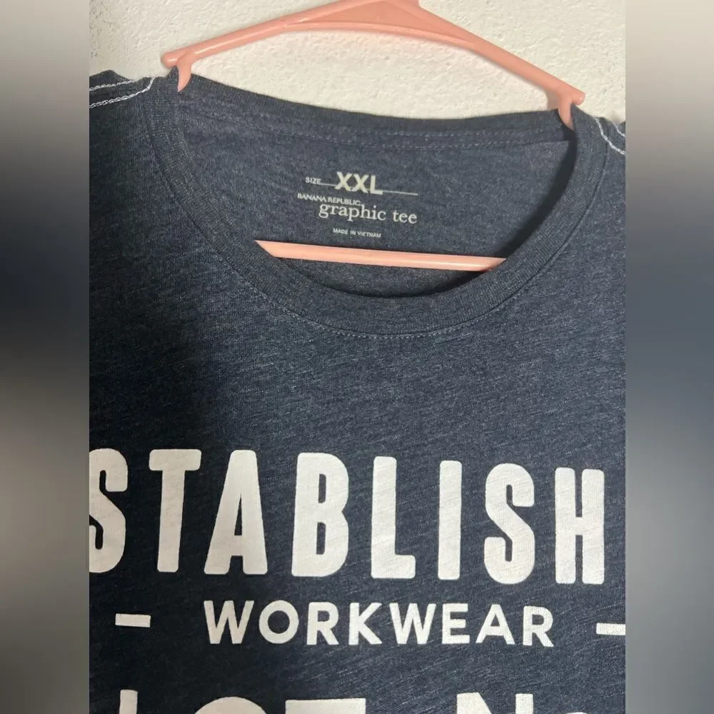 Banana Republic Graphic Tee Gray Size XXL